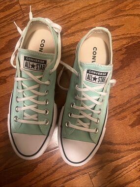 Converse Mint Green Low-Top Sneakers, size 7, worn once